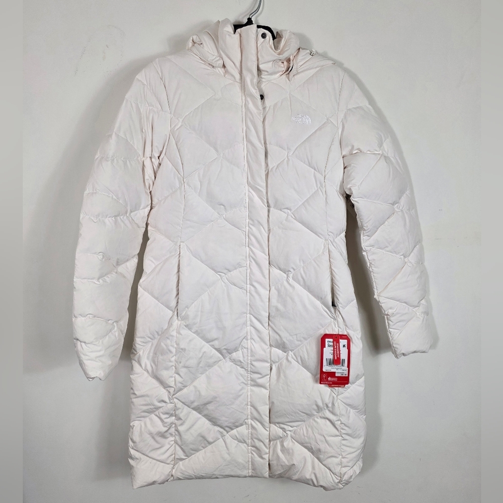The North Face Miss Metro Parka II in Ivory/Off White Size M